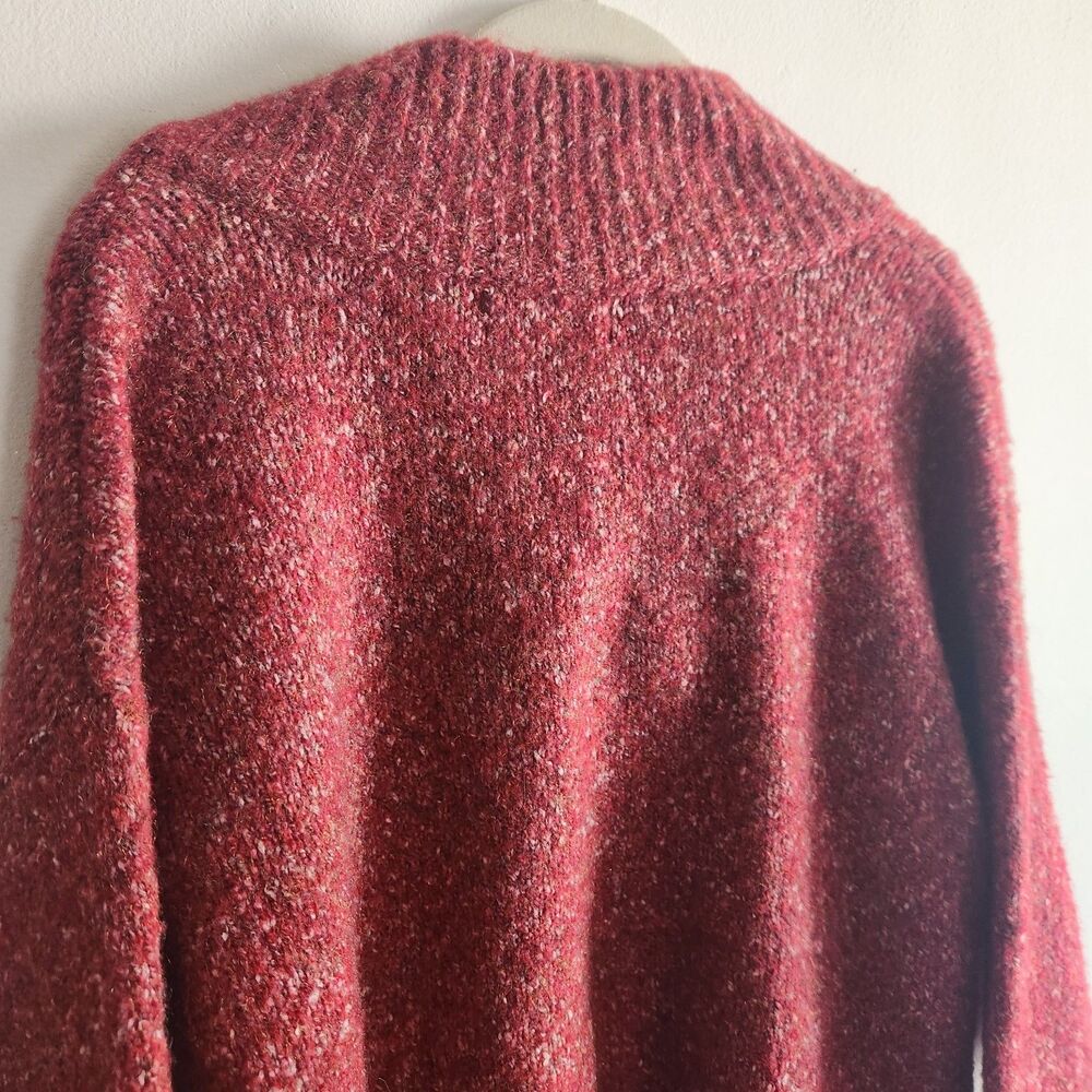 Anthropologie Frances Shimmer Cropped Sweater Red Motif Cabernet M‎ V neck layer - Picture 7 of 9